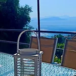 Seaview Mini Villa With Private Pool - 200 Metres From The Beach