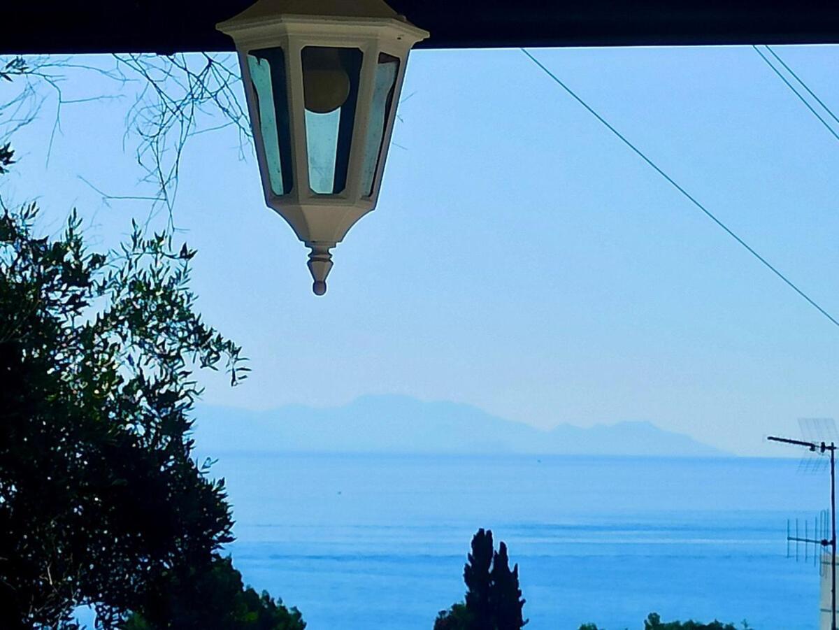 Seaview Mini With Private Pool - 200 Metres From The